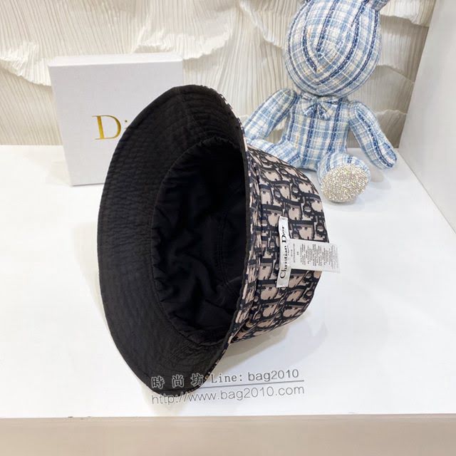 Dior男女同款帽子 迪奧雙面滑面材質漁夫帽遮陽帽  mm1196